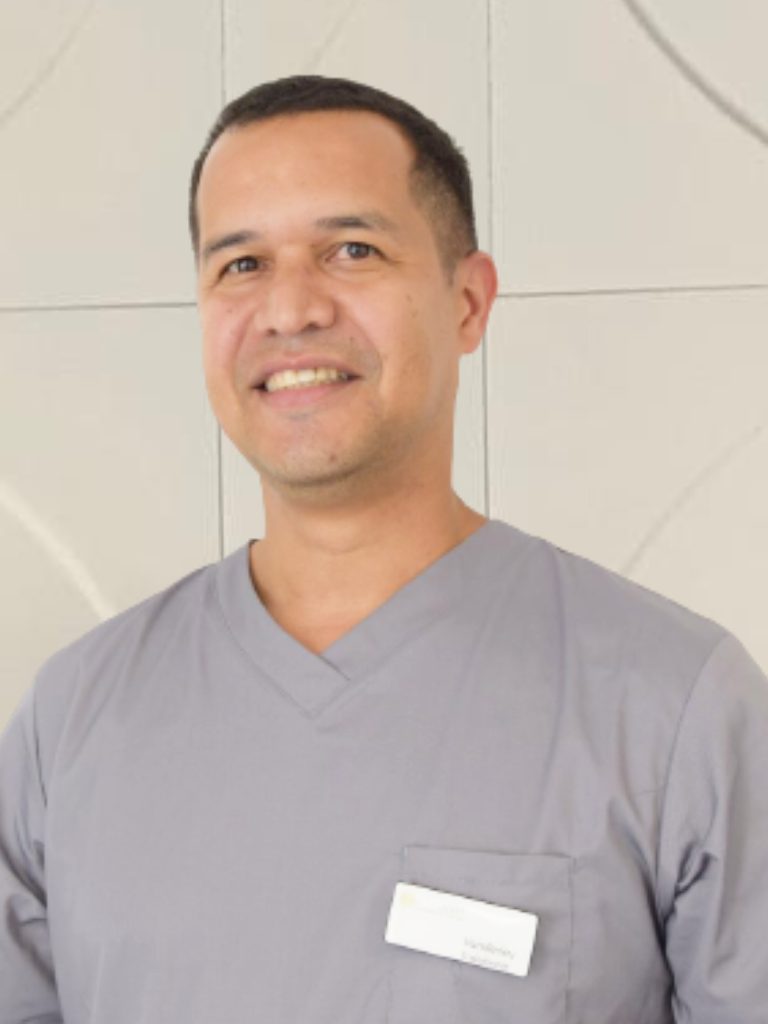 Vanderley da Silva Specialist Endodontic Centre